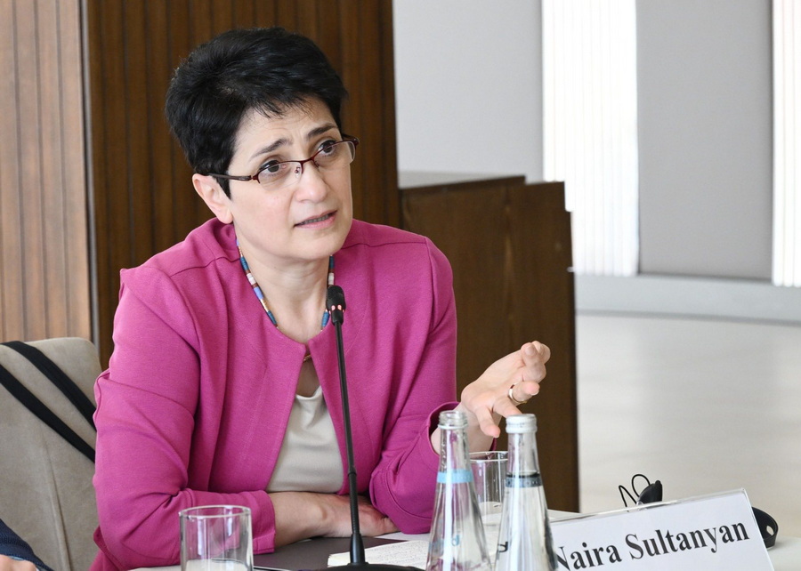 «Խոսել ենք գերիների և պահվող անձանց մասին ոչ մեկ անգամ․ չենք առանձնացրել ռազմաքաղաքական ղեկավարություն և այլն»․ Նաիրա Սուլթանյան