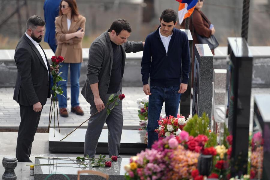 Հավերժ հիշատակ մեր տղերքին, որոնք իրենց կյանքը տվեցին հայրենիքի համար. Նարեկ Կարապետյան