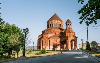 Լուսանկարները հաստատում են՝ Ստեփանակերտի Մայր տաճարը և Սուրբ Հակոբ եկեղեցին ոչնչացվել են. «Ազատություն»