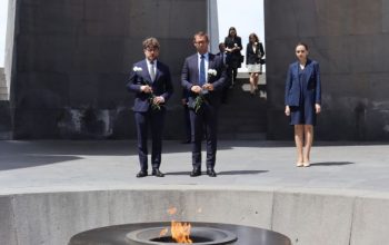 Ֆրանսիայի Իլ-դը-Ֆրանս երկրամասի փոխնախագահ Ստեփան Բոդեի գլխավորած պատվիրակությունն այցելել է Հայոց ցեղասպանության հուշահամալիր