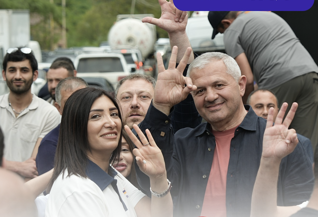 «Ես գիտեի՝ վանաձորցիներն ինձ չէին ների, եթե ձեր թիկունքի հետևում մութ խաղի մեջ մտնեի, պաշտոնի համար ձեր քվեն հանեի սակարկության»․ Մամիկոն Ասլանյան