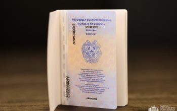 ՀՀ նոր կենսաչափական անձնագրերը տպագրող ընկերությունը նախարար Սարգսյանին հավաստիացրել է՝ բարձր որակի փաստաթուղթ ստանալու ուղղությամբ ներդրել են առավելագույն ջանք