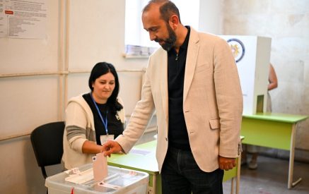 «Նրանք, ովքեր մտածում են հեղաշրջման մասին, պետության համը բերաններում է մնալու»․ Արարատ Միրզոյան