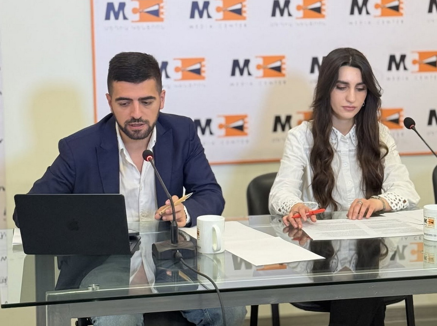 Մատչելիության խնդիր, քվեաթերթիկների դուրսբերում ընտրատեղամաս