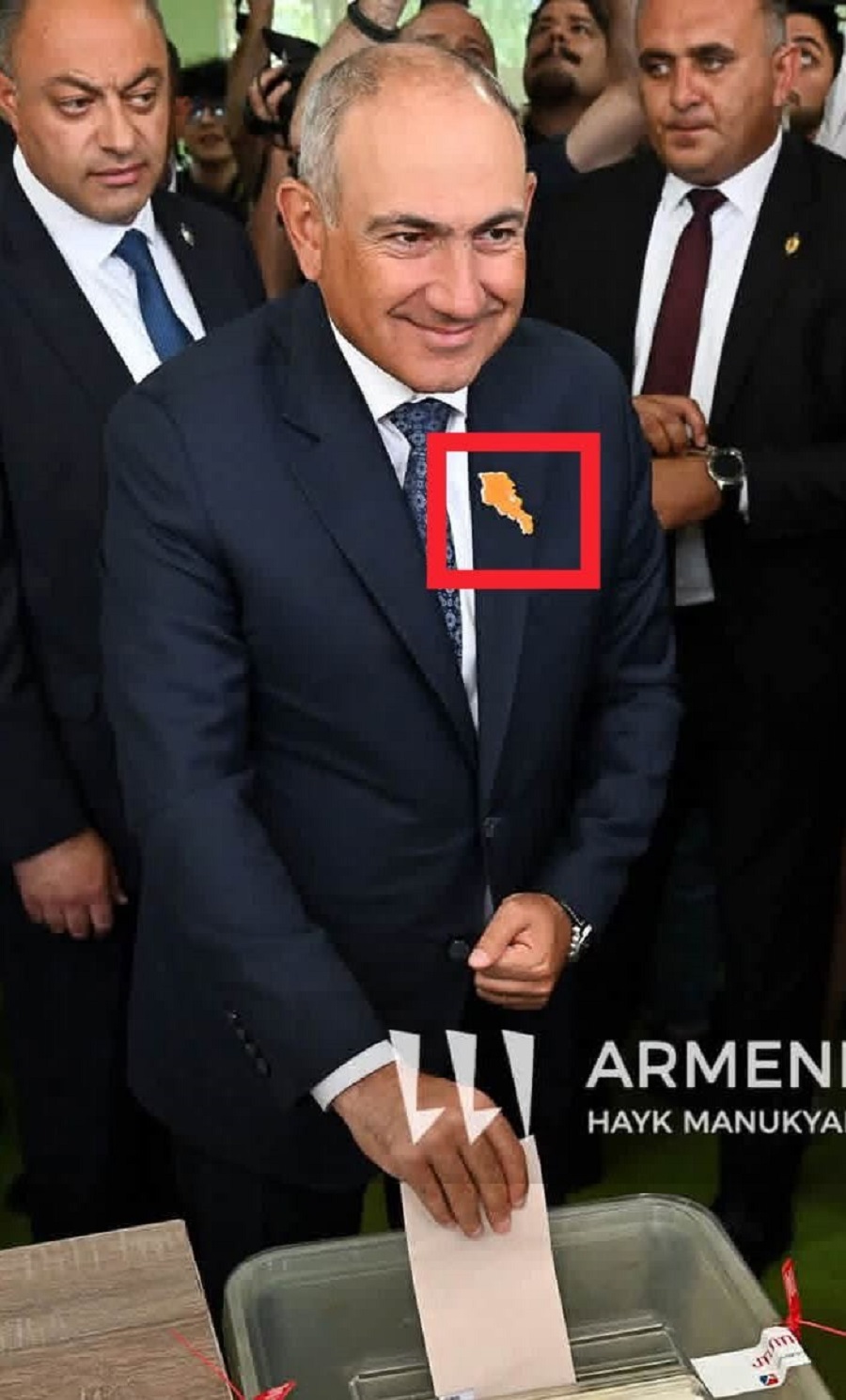 Քարոզչական նյութերով ընտրական տեղամաս այցելելը ընտրախախտում 