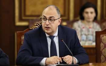 «ՍԴ դատավորը երդման ներքո է». Վլադիմիր Վարդանյանը չպատասխանեց հարցերի