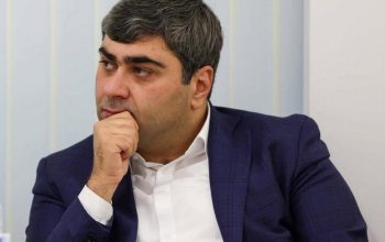 «Քարերից ու դանակներից չենք վախենում, դա Երեւանի քաղաքապետի մարդասիրական քայլն է եղել, որ բնակիչներին եւս մեկ հնարավորություն տանք»․ Ավետ Բաբայան