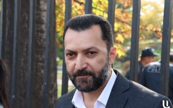 «Արարողակա՞րգ», թե՞ սեփական ինքնության կամավոր ուրացում հենց բանակցային սեղանի շուրջ