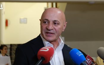 «Էդ ո՞նց է, որ Ադրբեջանում իսկապես մոլորված անձին 15 տարի դատում են, իսկ դրանց մոլորված մարդուն մենք մի օրվա մեջ հանձնում ենք իրենց». Անաստաս Իսրաելյանը՝ Բաքվում դատապարտված իր եղբոր մասին