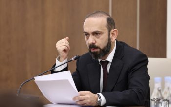 «Երրորդ երկրներին դիմել ենք՝ կամ հրաժարվել են, կամ ասել են՝ հեռու խաղացեք»․ Միրզոյանը՝ ՀՀ-ի անունից հայ ռազմագերիներին Բաքվում տեսակցելու դիմումների առիթով