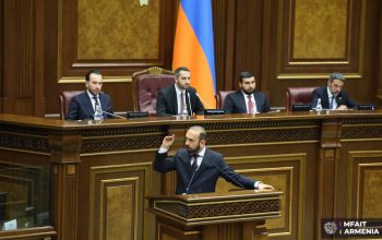 «Ժողովուրդ չկա, չի ստացվում․ այդ հարցը տալիս եք, որ ինձ քաղաքականապես խեղճացնե՞ք»․ Արարատ Միրզոյանը վրդովվեց