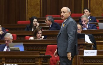 Կեցցե՛ Փաշինյանի «ժողովրդավարությունը»․․․ բանտերը լցվում են ֆեյսբուքյան քննադատներով. Հարութ Սասունյան