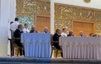 Փաշինյանն ու Ալիևը Թուրքմենստանում զրուցել են մեկ սեղանի շուրջ